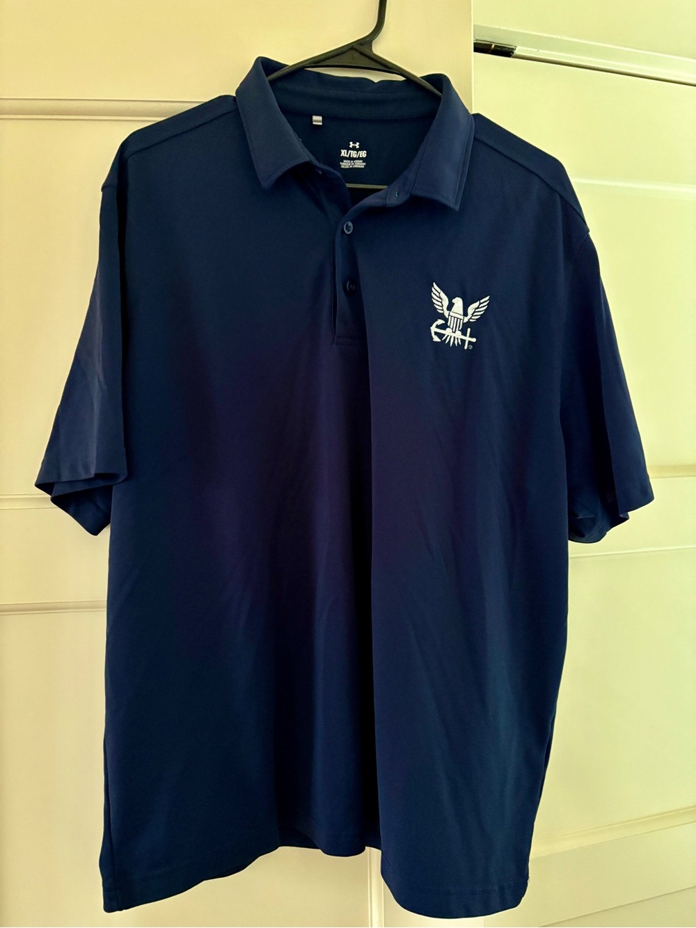 Under Armour Men’s Navy Performance Polo Shirt with US Navy Embroidered Logo